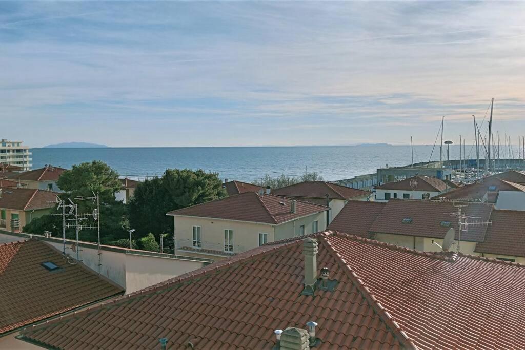 Appartamento A 50 Mt Dal Mare 로시냐노 솔바이 외부 사진